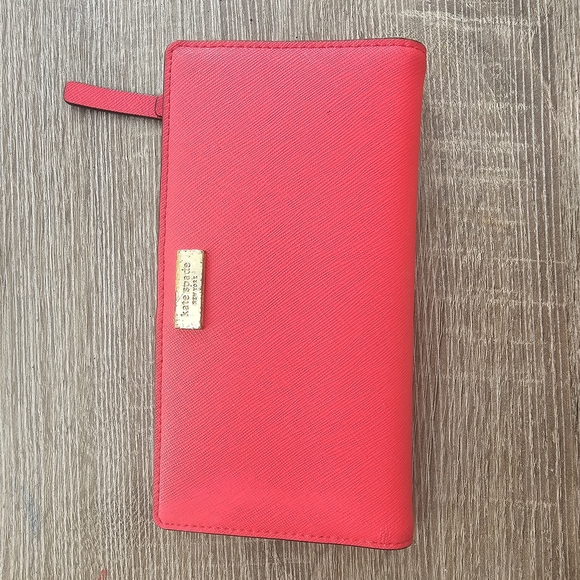 Kate Spade Vibrant Red Wallet - Picture 9 of 10
